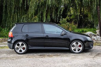 Volkswagen Golf 2.0 GTI ,147kW - 4