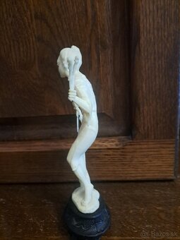 Čínska soška umelá hmota - 4