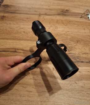 ✅Držiak externého prisvitu Hikmicro Habrok 60/50 - 4