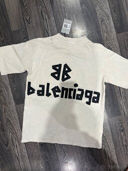 Predám dámske tričko Balenciaga - 4