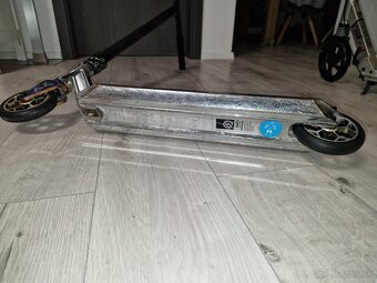 Freestyle kolobežka 120mm - 4