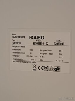 Chladnička s mrazničkou AEG - 4