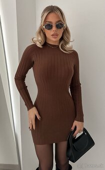 Úpletové šaty UNI - 4