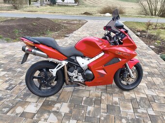 Honda VFR 800 - 4