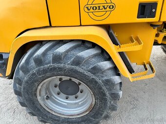 Volvo LB 30 - 4