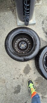 Predám plechové disky 205/55 R16 - 4