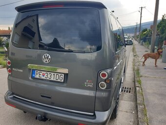 Volkswagen Multivan - 4