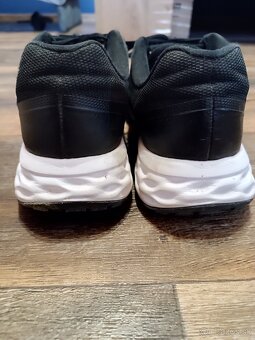 Nike revolution 6 - 4