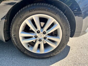Hyundai IX35 2.0 CRDi 4x4 - 4