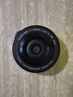 Fujifilm xf 23mm f/2.8 - 4