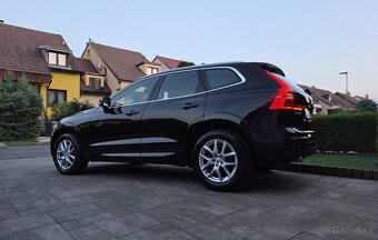 Volvo XC60 2.0 B4 mHEV Momentum Pro A/T - 145kw - 4