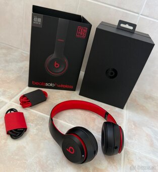 Slúchadlá Beats Solo3 Wireless - vyvzdorované čierno/červené - 4