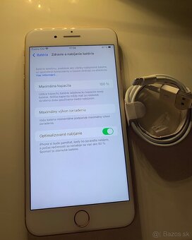 Iphone 8 Plus 64GB GOLD - 4