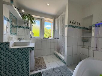 Na predaj: CENTRUM 2 izb.byt + 3x PIVNICA - 4