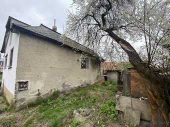 PREDAJ Dom vhodný na kompletnú rekonštrukciu, Kuzmice - 4