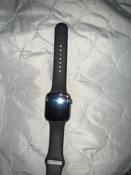 Apple Watch Series 5 44mm - 4