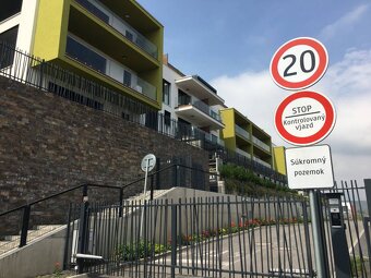 Na prenájom parking plus kobka v Grand Koliba - 4
