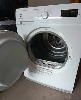 Sušička prádla Elektrolux - 4