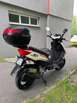 Motowell magner Rs 50 naj 9 870 km - 4