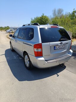 KIA Carnival 2.9 CRDi, 7-miestne - 4