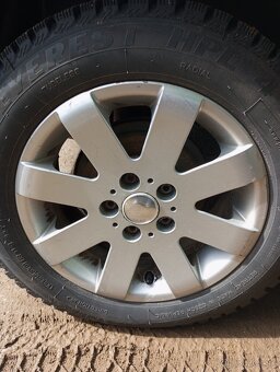 Seat Ibiza 1.2 benzín - 4