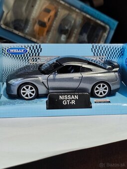 Modely Nissan a Hyundai - 4