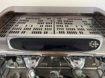 Faema Emblema – profesionálny kávovar (2012, v dobrom stave) - 4