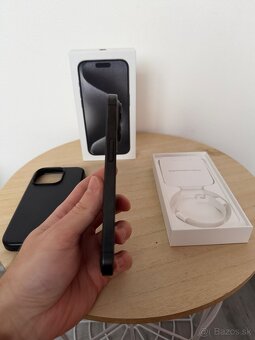 Iphone 15 pro - 4