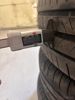 Michelin 205/60R16 letne - 4