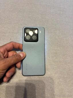 Xiaomi 15pro 12/256gb - 4