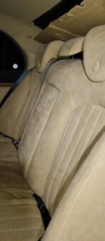 alcantara interier Lancia Thesis - 4