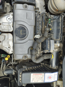 Peugeot 206+, 2010 - 4