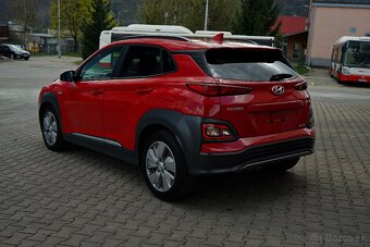 Hyundai Kona electric 150 KW 64kWh Premium - 4