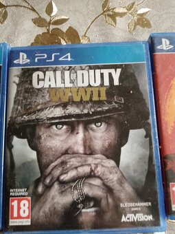 Mám na predaj hry PS4 - 4