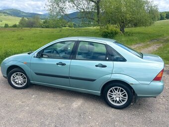 Ford focus 1,8 benzin - 4