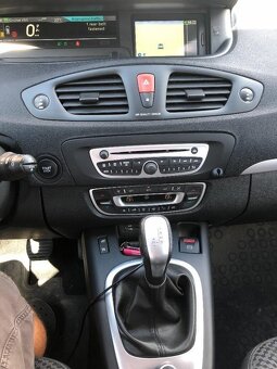 Renault Scenic III 1.5 dCi Expression EDC A/T6 automat - 4