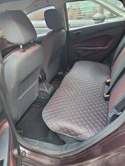 Ford fiesta - 4