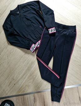 NOVE Guess cierna teplakova suprava rozne druhy XS - 4
