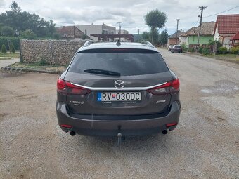 Mazda 6 Combi (Wagon) 6 () 6 2.2 Skyactiv-D Revolution PLUS - 4