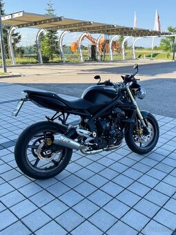 Triumph Street Triple 675 - 4