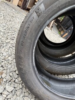 255/45 R20 Michelin Pilot Alpin 5 SUV zimne pneu - 4
