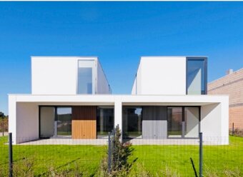 🌄 Exkluzívny 1000 m² pozemok pri Bánovciach - 4