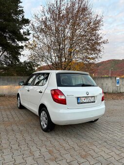 🟢 Škoda Fabia 1.6 TDI (2013) - 4