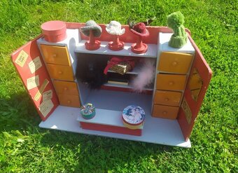 Obchod pre bábiky - 4