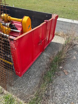 Hakovy kontajner s HR - 4