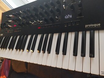 Korg prologue 8 - 4