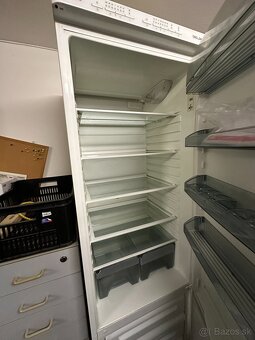 Chladnička s mrazákom AEG - energetická trieda A - 4