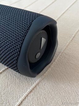 JBL FLIP 6 (VÝBORNÝ STAV, EŠTE V ZÁRUKE) - 4