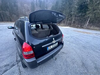 Hyundai tucson 2,0 crdi 4x4 - 4