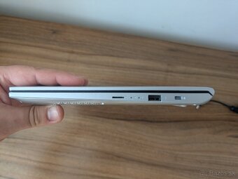 Asus X412DA (Ryzen 3 / 8Gb Ram / 256 Gb SSD) - 4